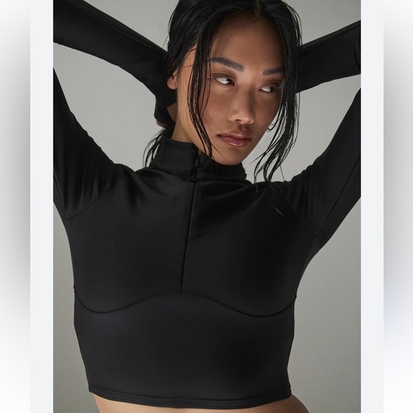 Alo Airlift Winter Warm Ski Time Long Sleeve Black New with Tags! - Picture 1 of 12